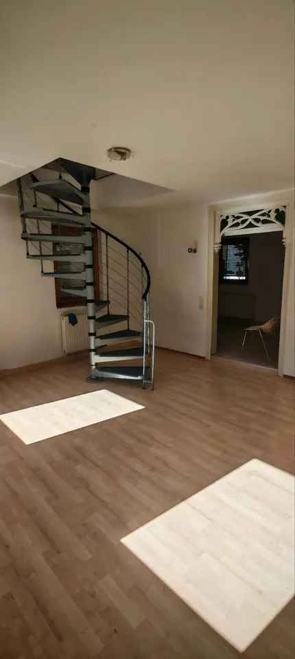 5 Zimmer Wohnung mit 136 m² in Metzingen – Bild 5