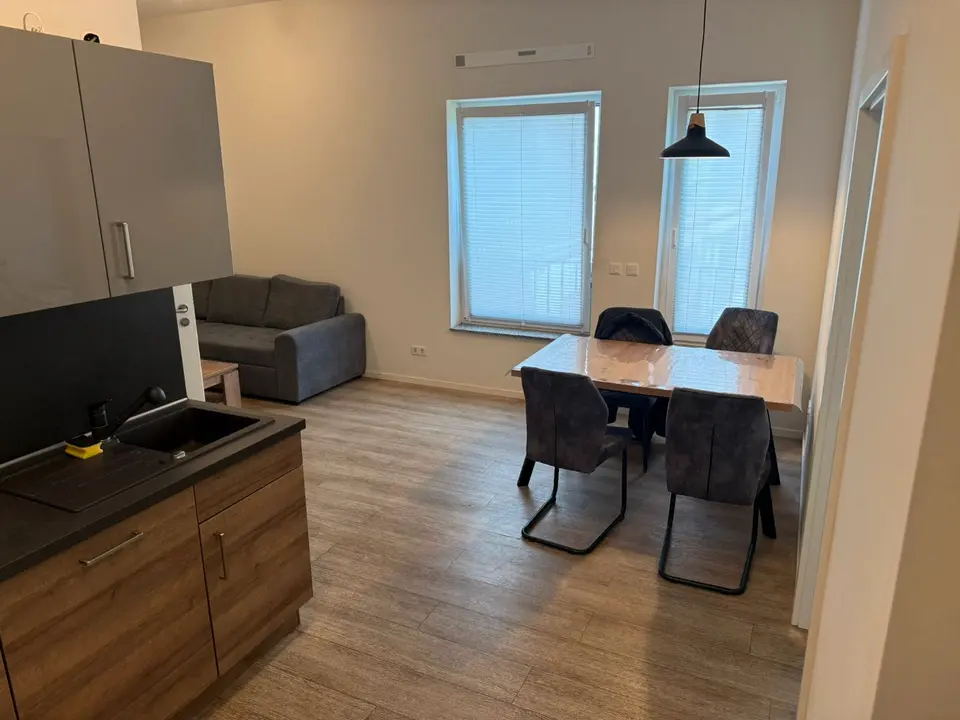 2 Zimmer Wohnung mit 90 m² in Saarbrücken – Bild 7