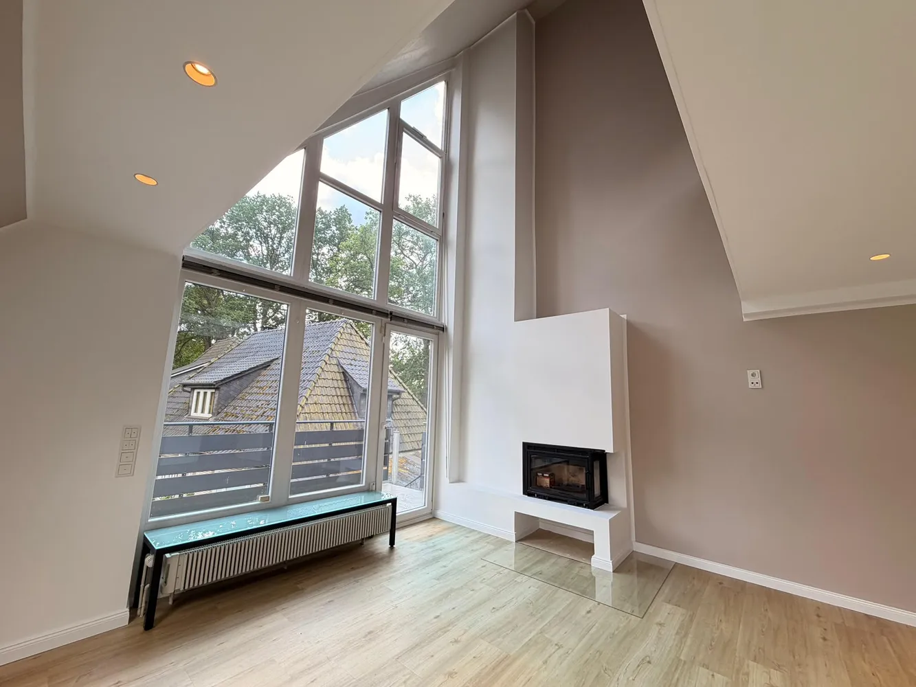5 Zimmer Wohnung mit 120 m² in Hamburg – Bild 1