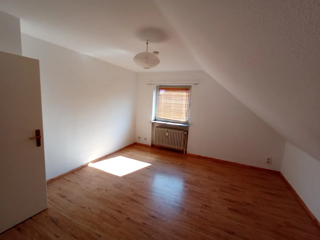 1 Zimmer Wohnung mit 30 m² in Frankfurt am Main – Bild 1