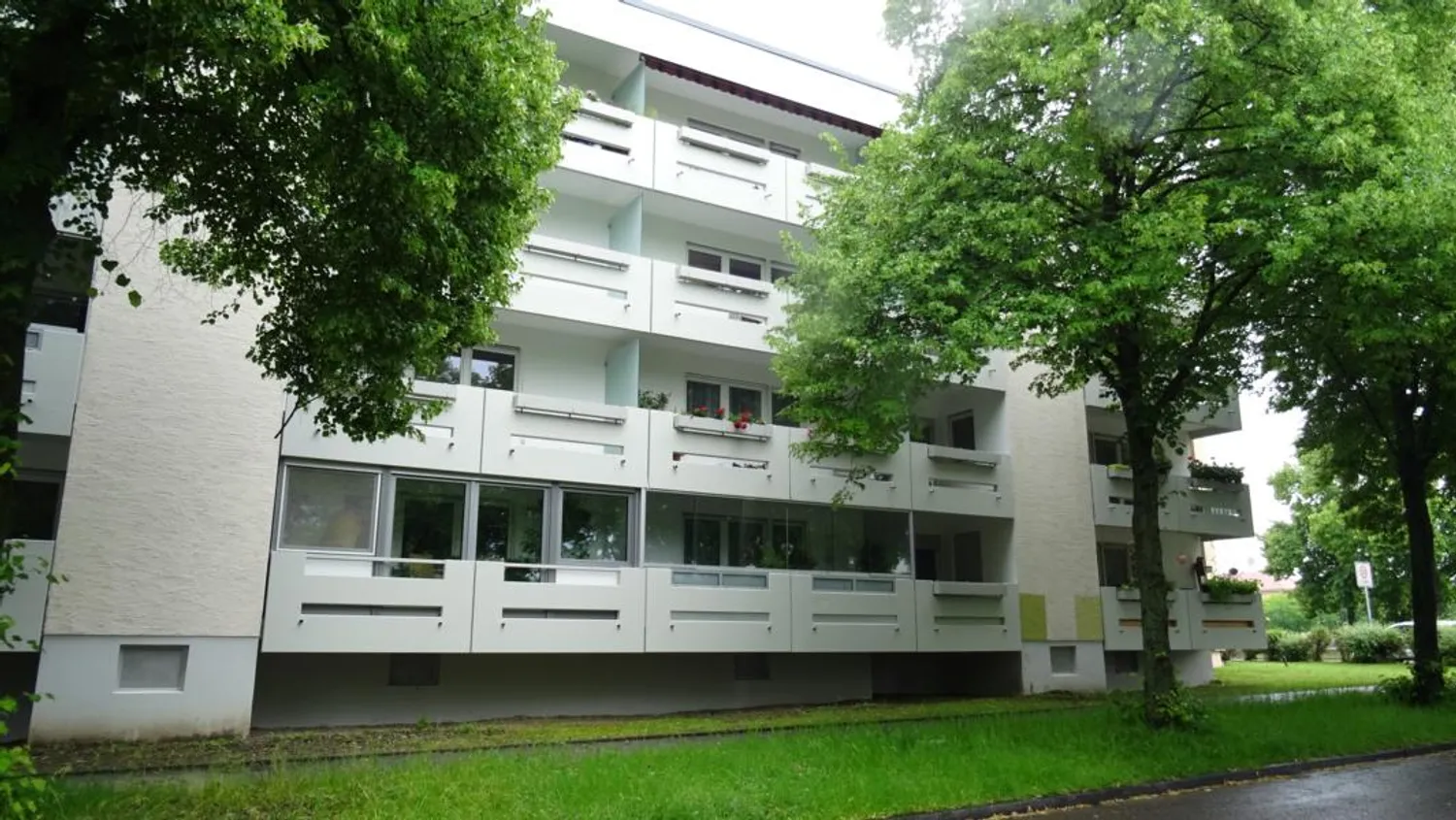 2 Zimmer Wohnung mit 65 m² in Regensburg – Bild 1