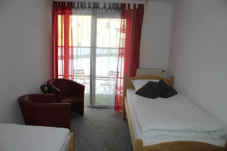 WG-Zimmer mit 55 m² in Regensburg – Bild 1