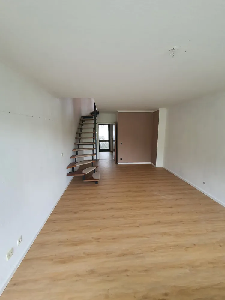 3 Zimmer Wohnung mit 67 m² in Mönchengladbach – Bild 2