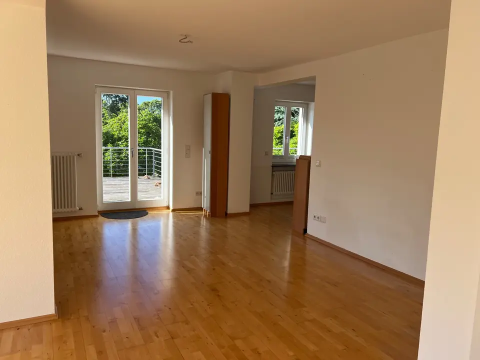 4 Zimmer Wohnung mit 132 m² in Aachen – Bild 2