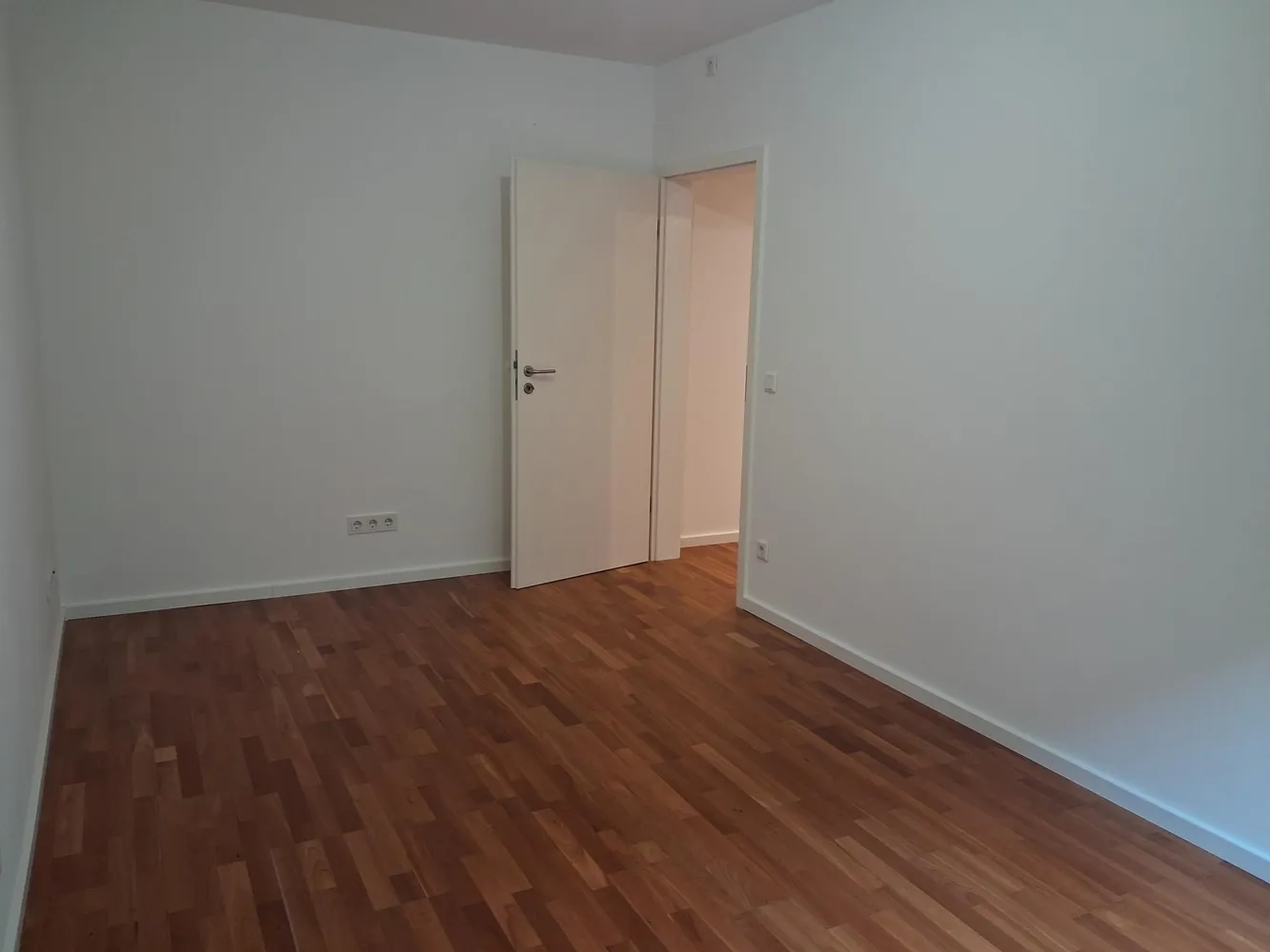 3 Zimmer Wohnung mit 83 m² in Frankfurt am Main – Bild 2