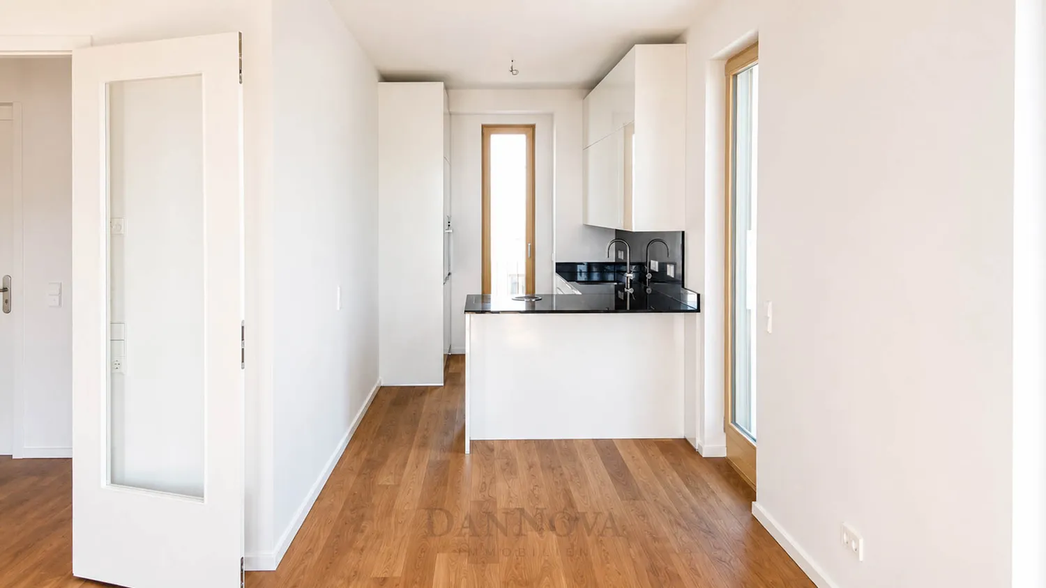 3 Zimmer Wohnung mit 128 m² in Frankfurt am Main – Bild 4