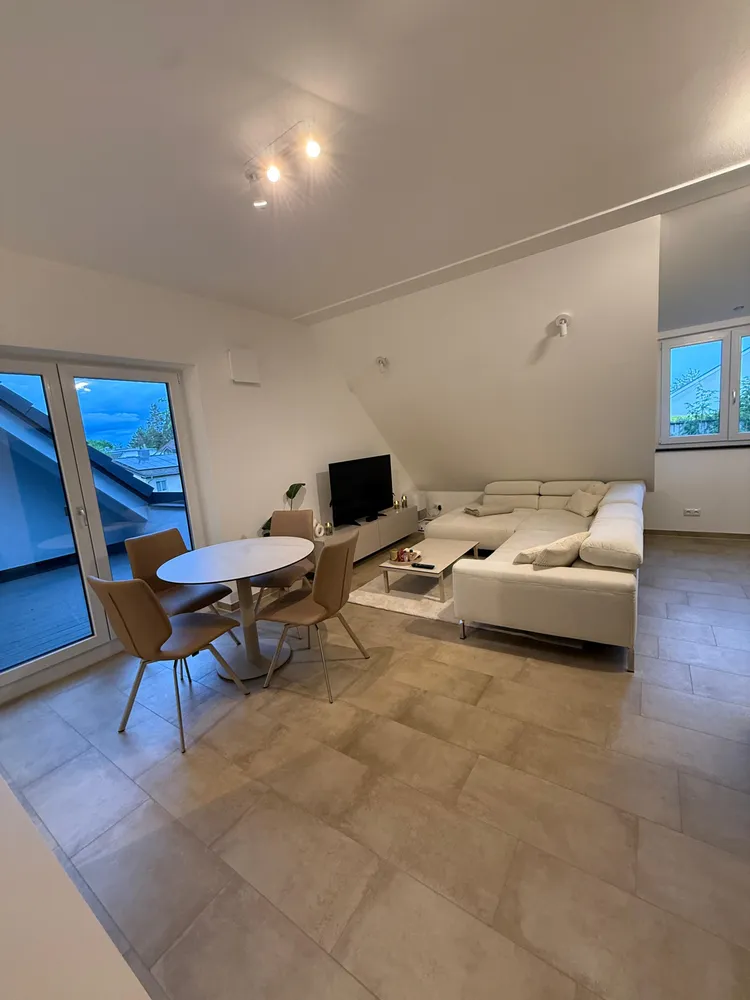 2 Zimmer Wohnung mit 65 m² in München – Bild 7