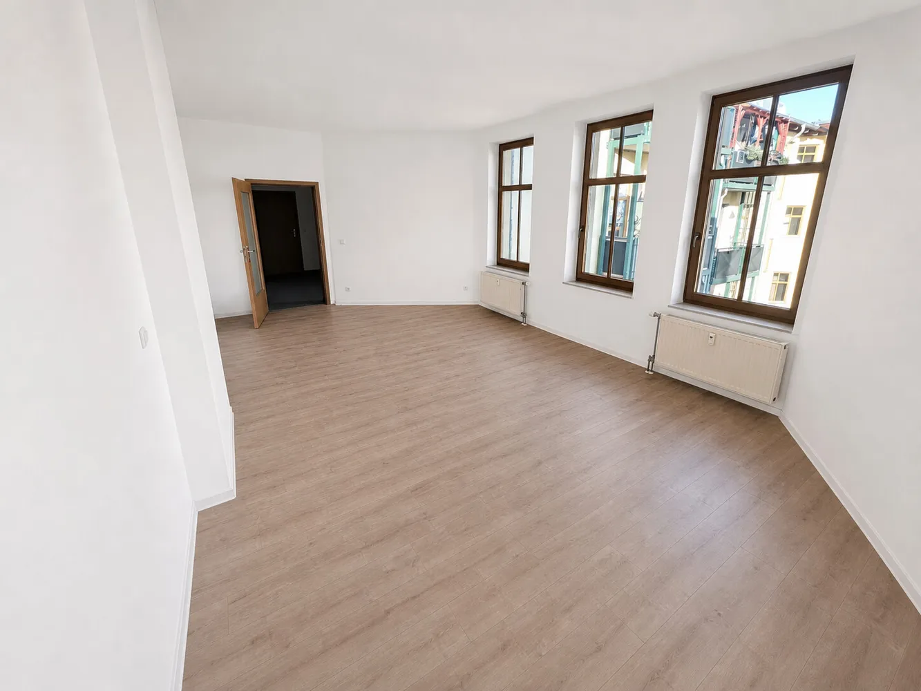 2 Zimmer Wohnung mit 73 m² in Magdeburg – Bild 2
