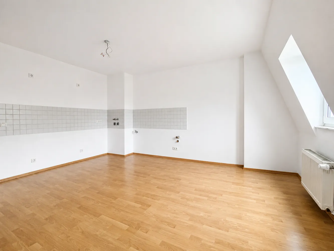 4 Zimmer Wohnung mit 110 m² in Gera – Bild 11