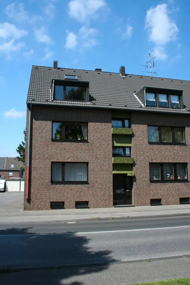 3 Zimmer Wohnung mit 85 m² in Mönchengladbach – Bild 2