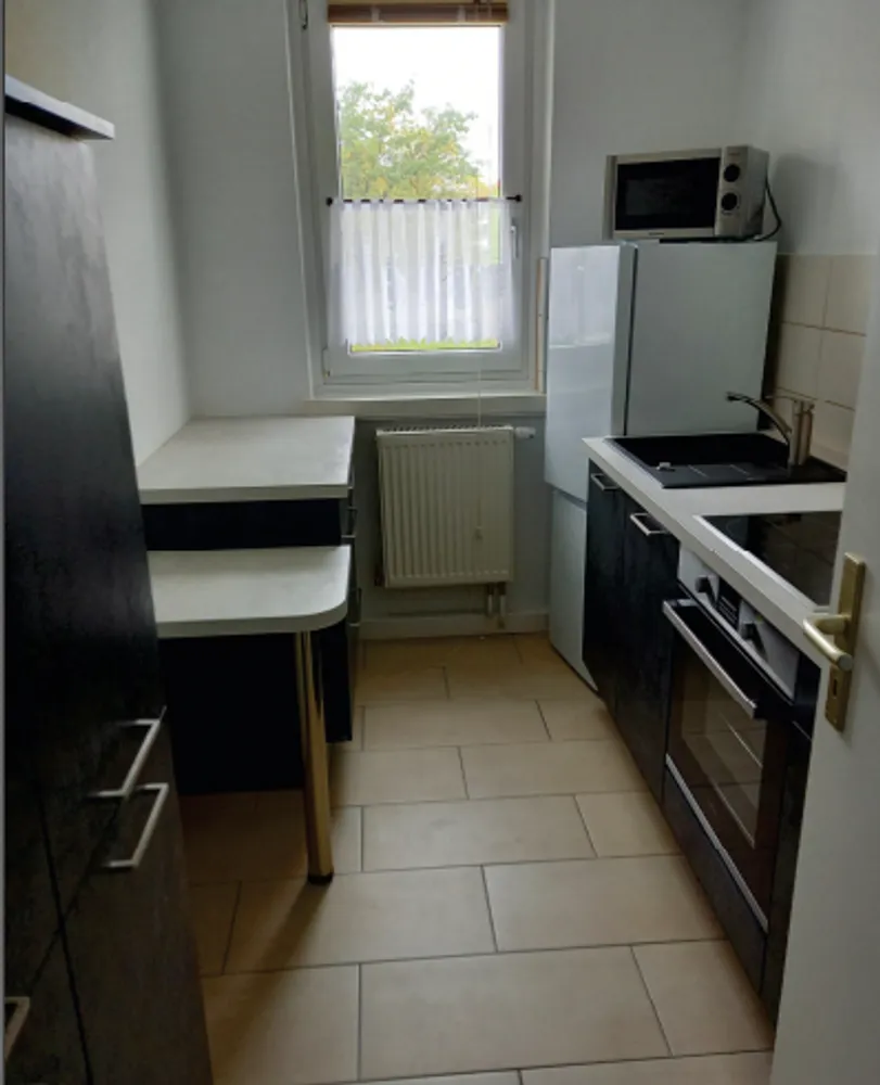 2 Zimmer Wohnung mit 49 m² in Halle (Saale) – Bild 11