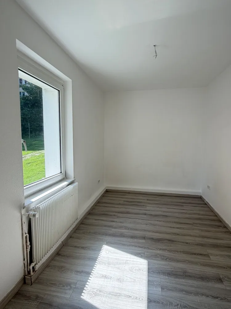 3 Zimmer Wohnung mit 83 m² in Detmold – Bild 3