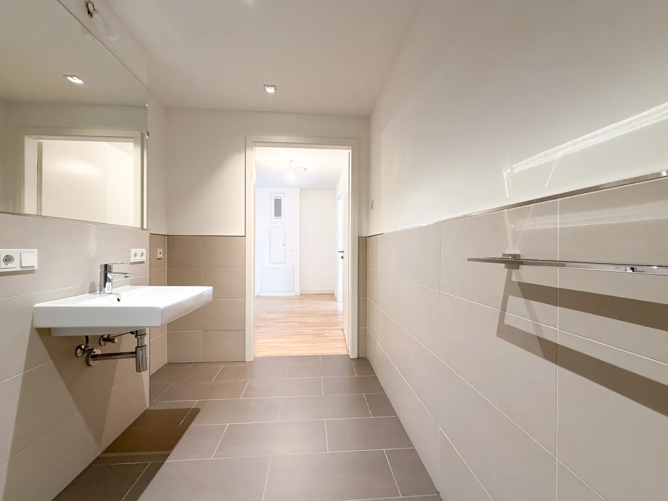 2 Zimmer Wohnung mit 56 m² in Berlin – Bild 7