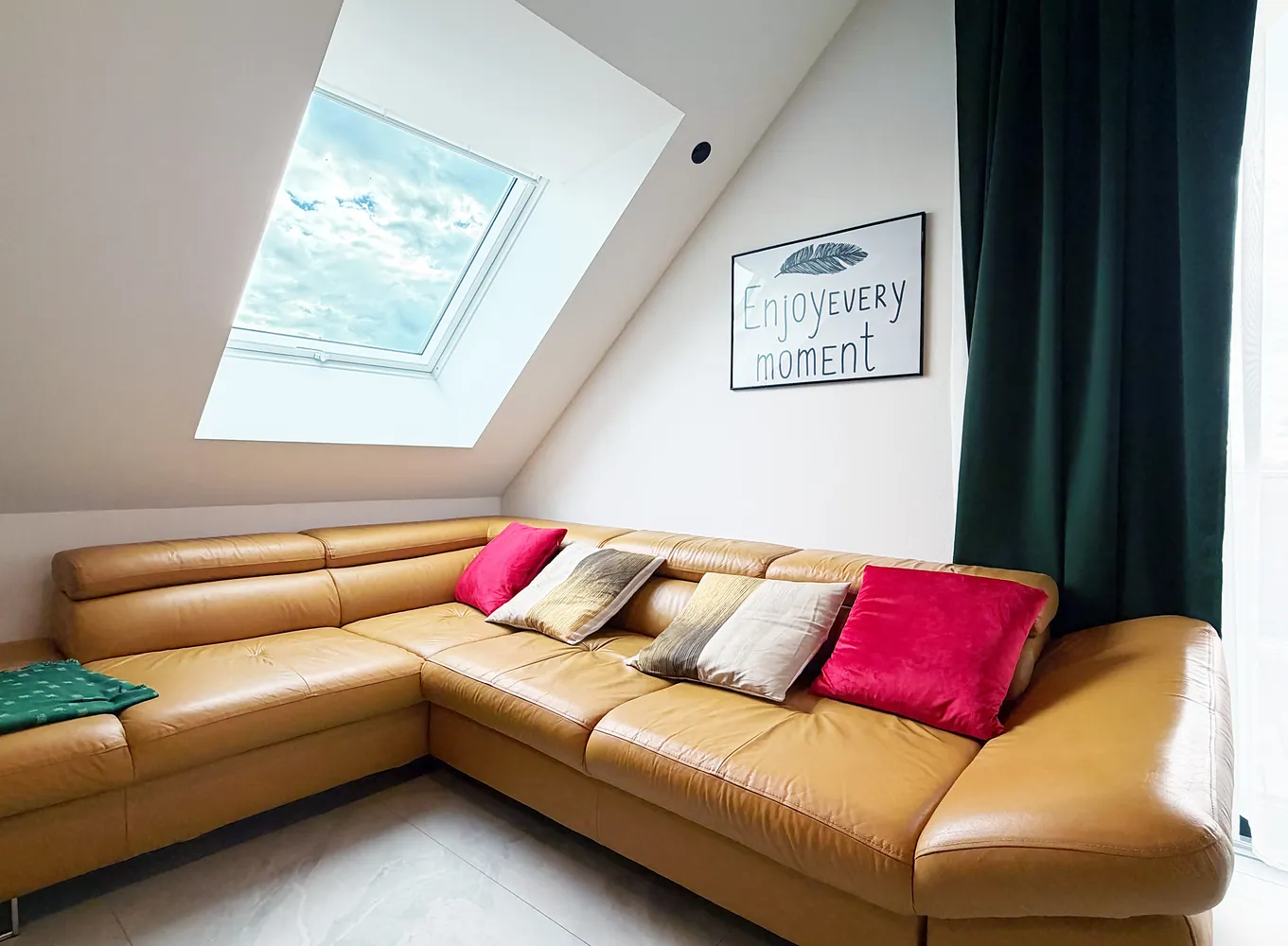 2 Zimmer Wohnung mit 52 m² in Köln – Bild 2