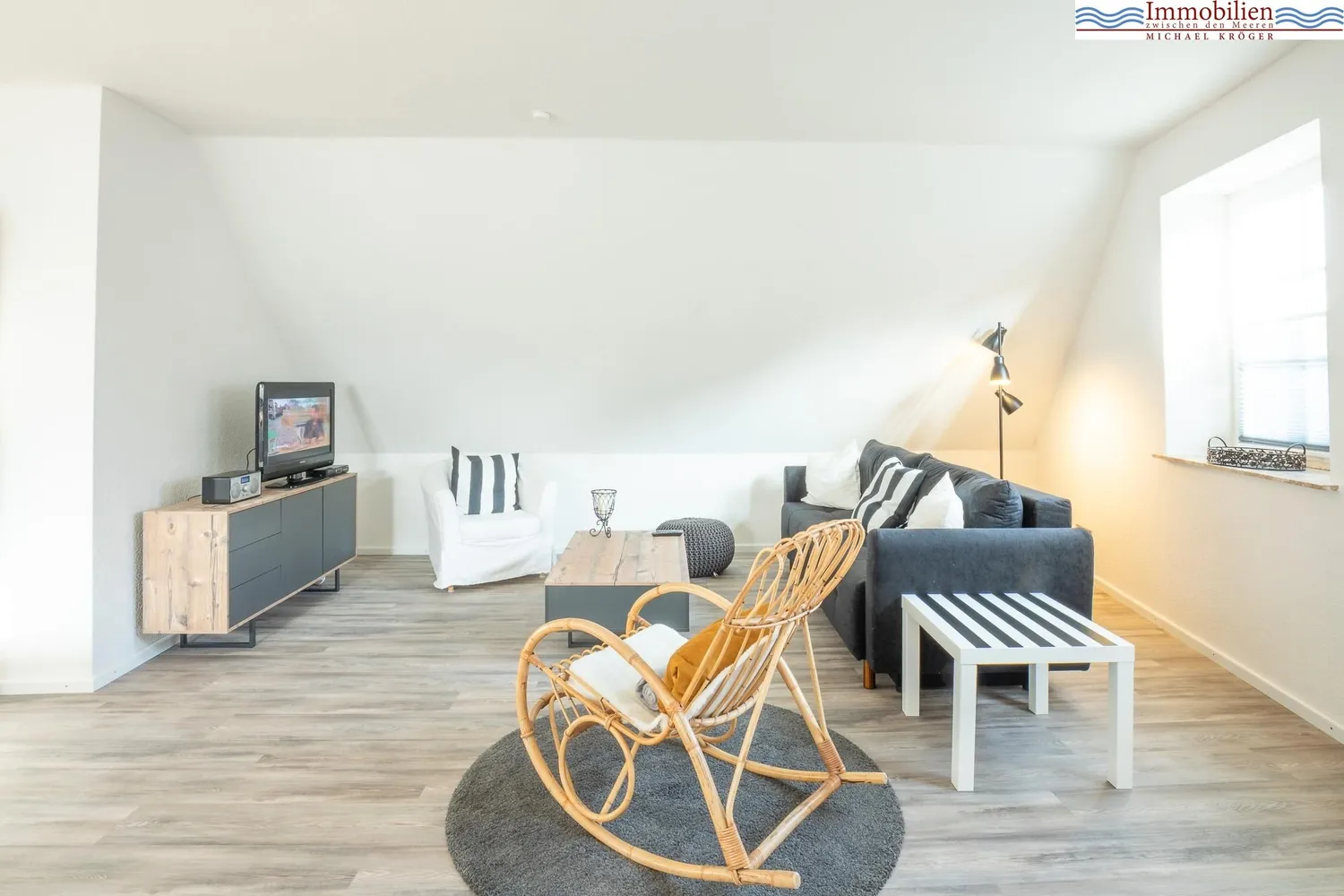 2 Zimmer Wohnung mit 60 m² in Husum – Bild 2