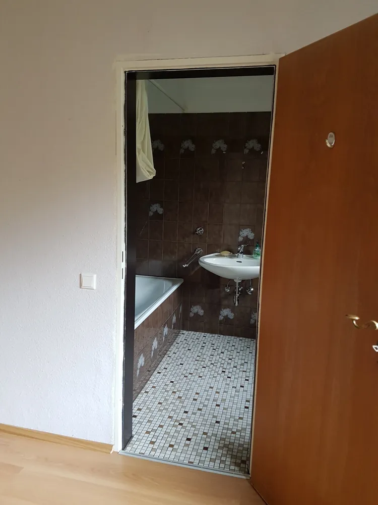 2 Zimmer Wohnung mit 55 m² in Leverkusen – Bild 4