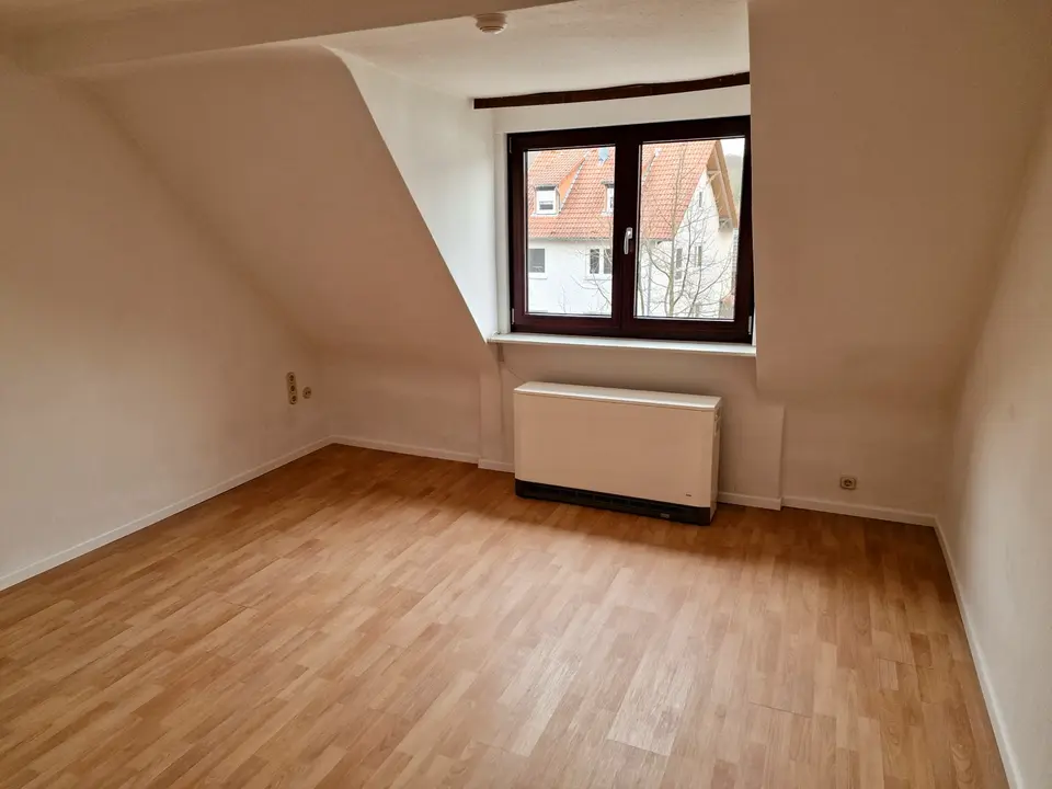 4 Zimmer Wohnung mit 103 m² in Kassel – Bild 6