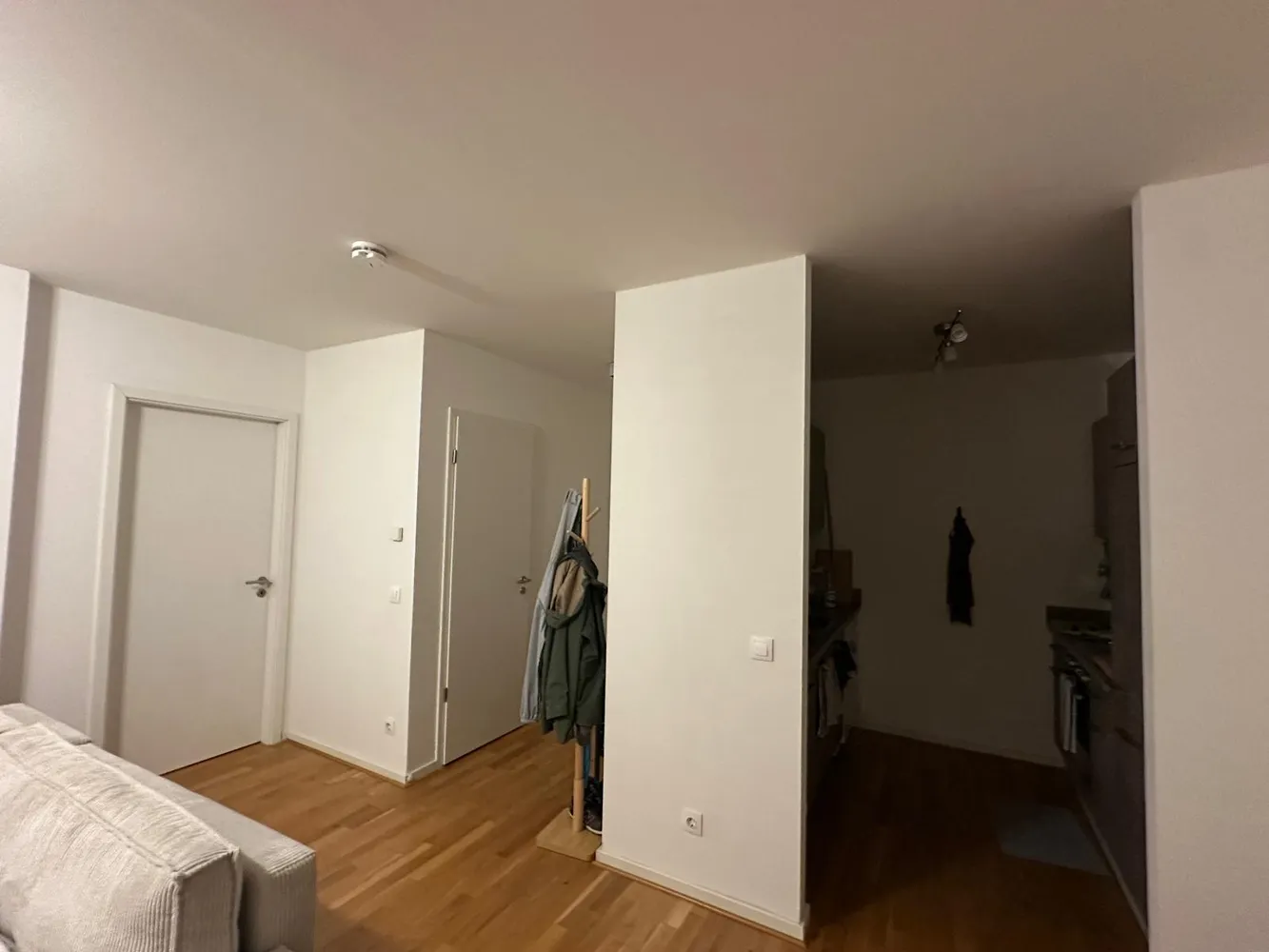 2 room apartment with 57 m² in Berlin – Photo 3