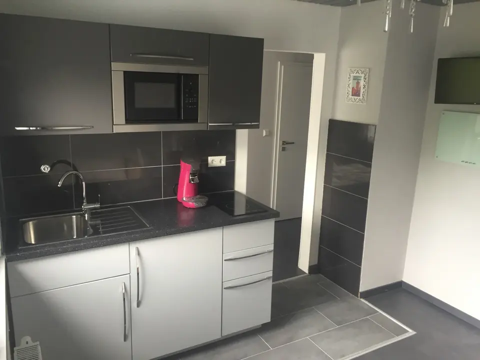 2 Zimmer Wohnung mit 25 m² in Karlsruhe – Bild 1