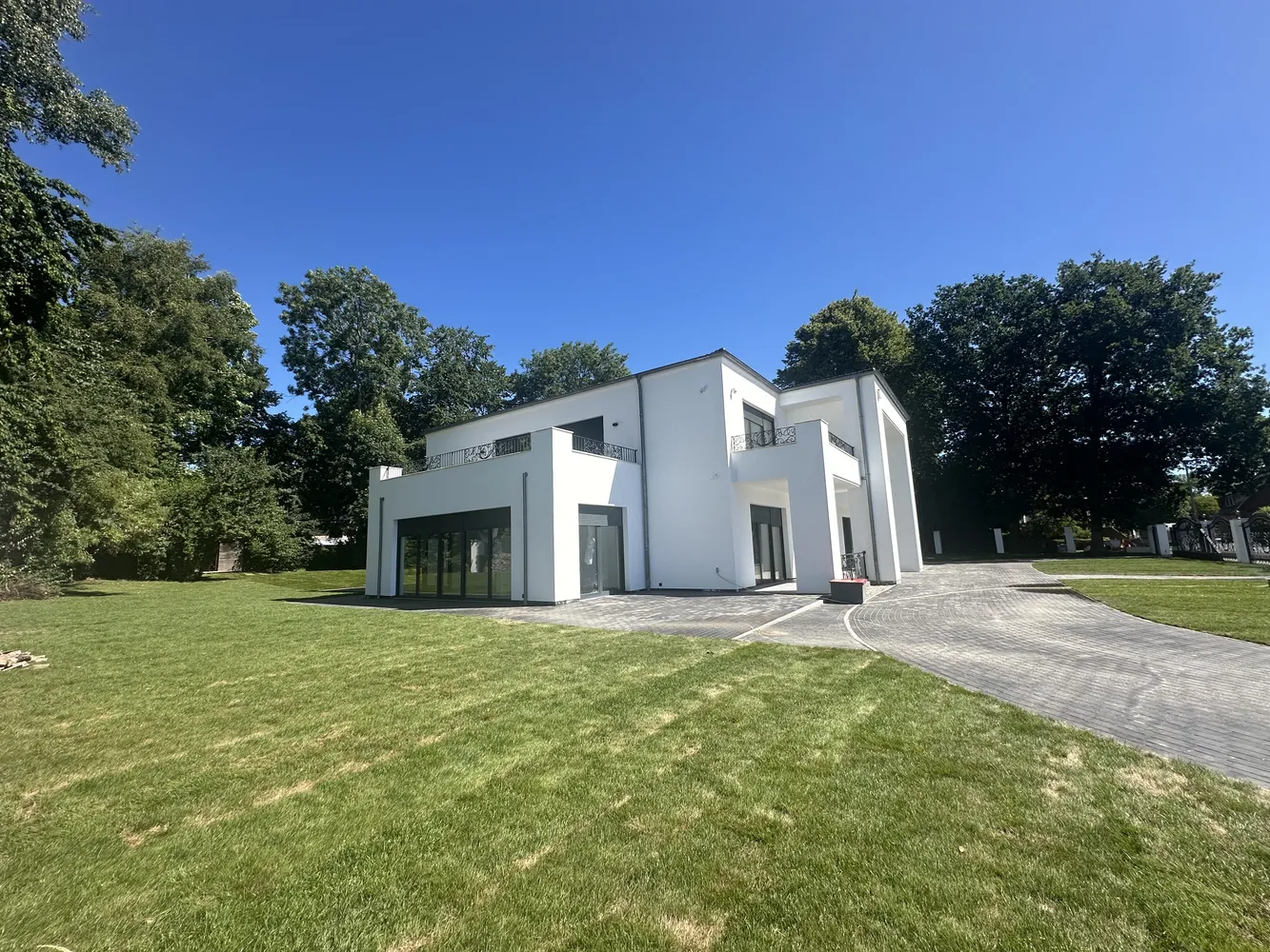 7 Zimmer Haus mit 488 m² in Bremerhaven – Bild 5