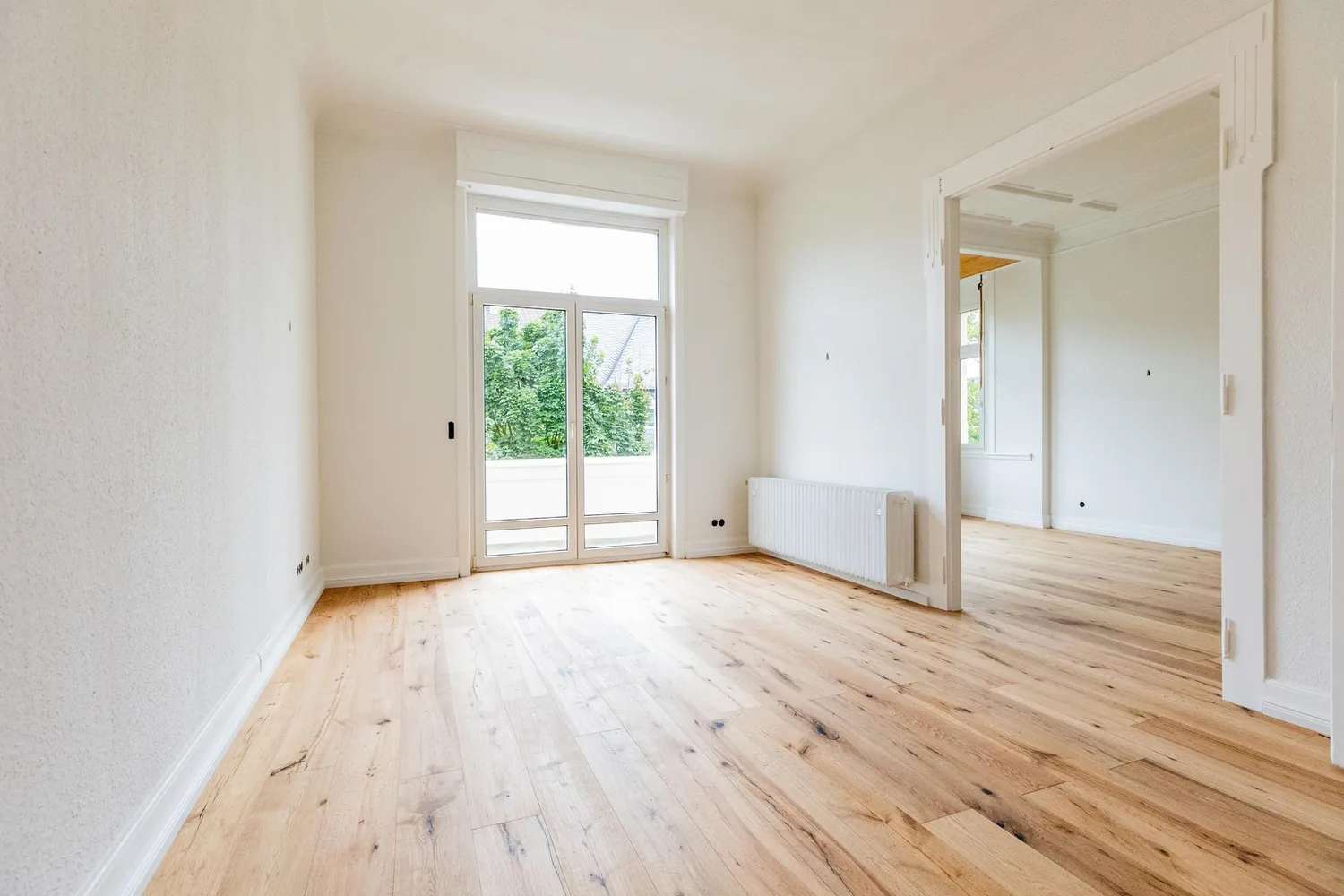 4 Zimmer Wohnung mit 112 m² in Wiesbaden – Bild 2
