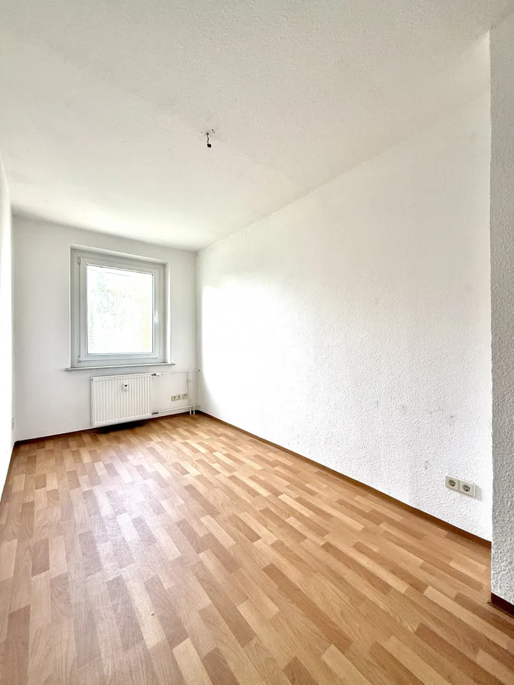 3 Zimmer Wohnung mit 60 m² in Suhl – Bild 7