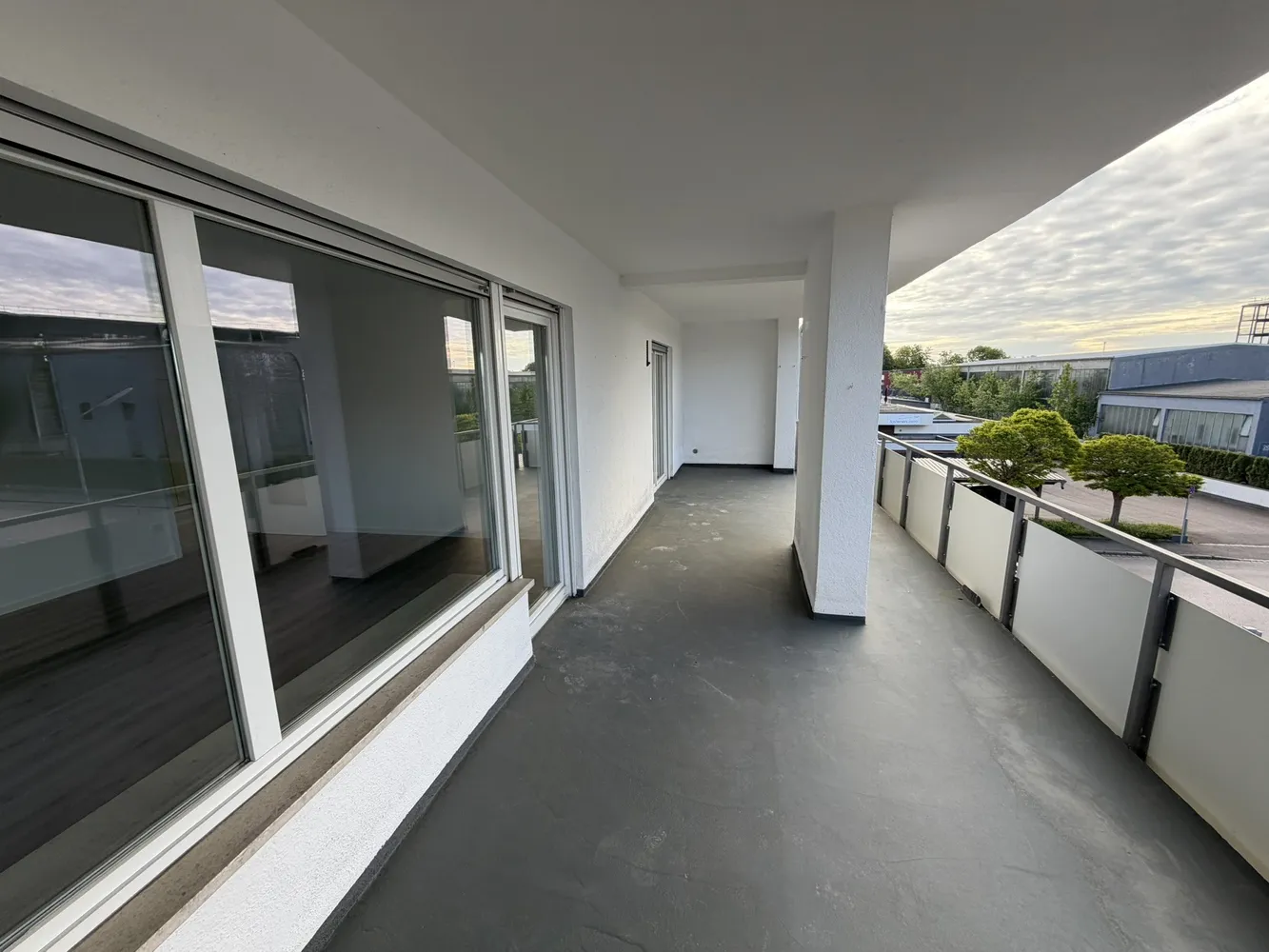 3 Zimmer Wohnung mit 108 m² in Augsburg – Bild 2