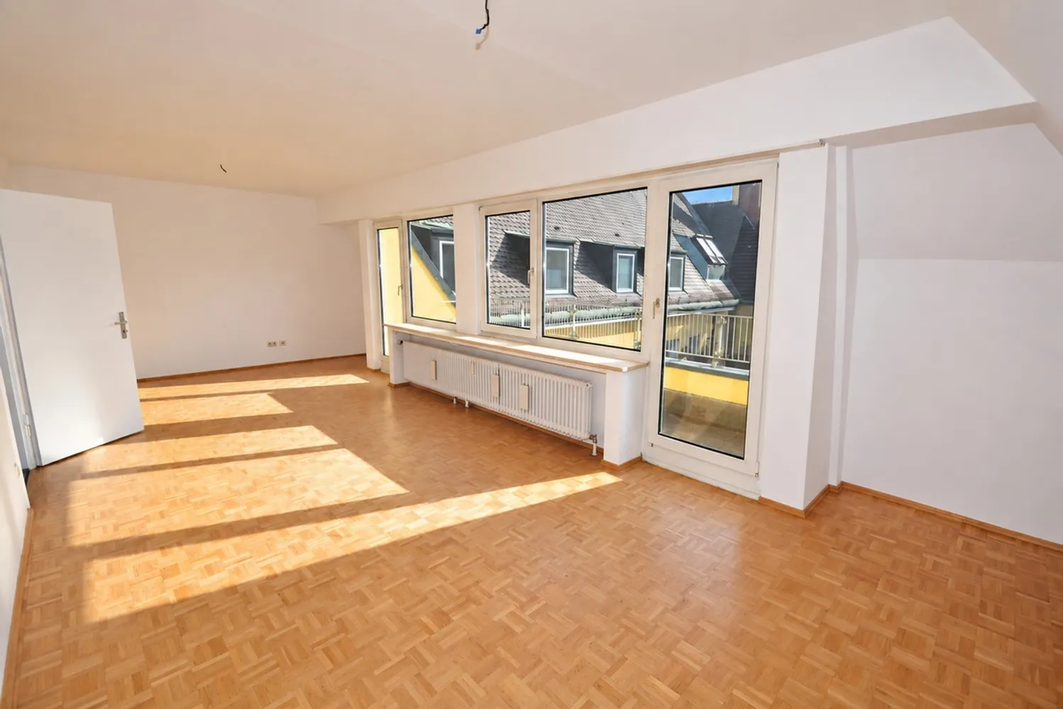 2 room apartment with 67 m² in Munich – Photo 2