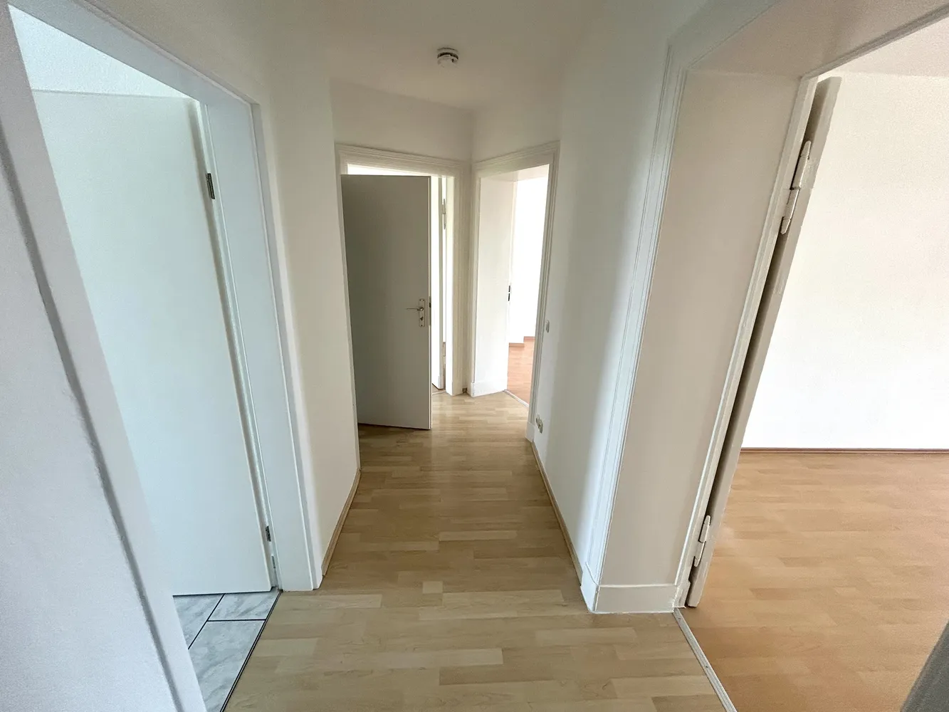 3 room apartment with 77 m² in Magdeburg – Photo 4