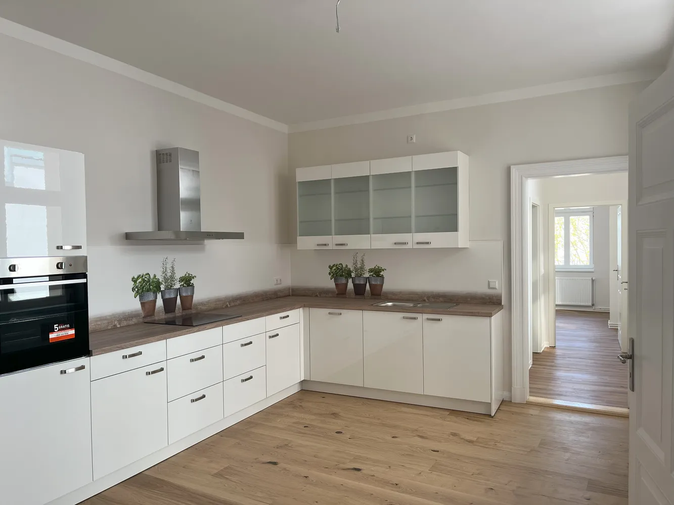 7 Zimmer Wohnung mit 205 m² in Greifswald – Bild 3