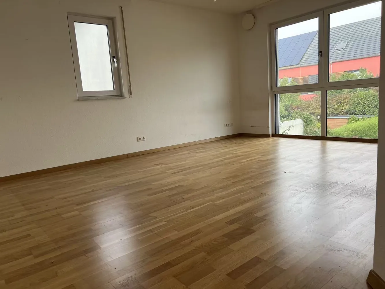 6 Zimmer Haus mit 182 m² in Frankfurt am Main – Bild 2