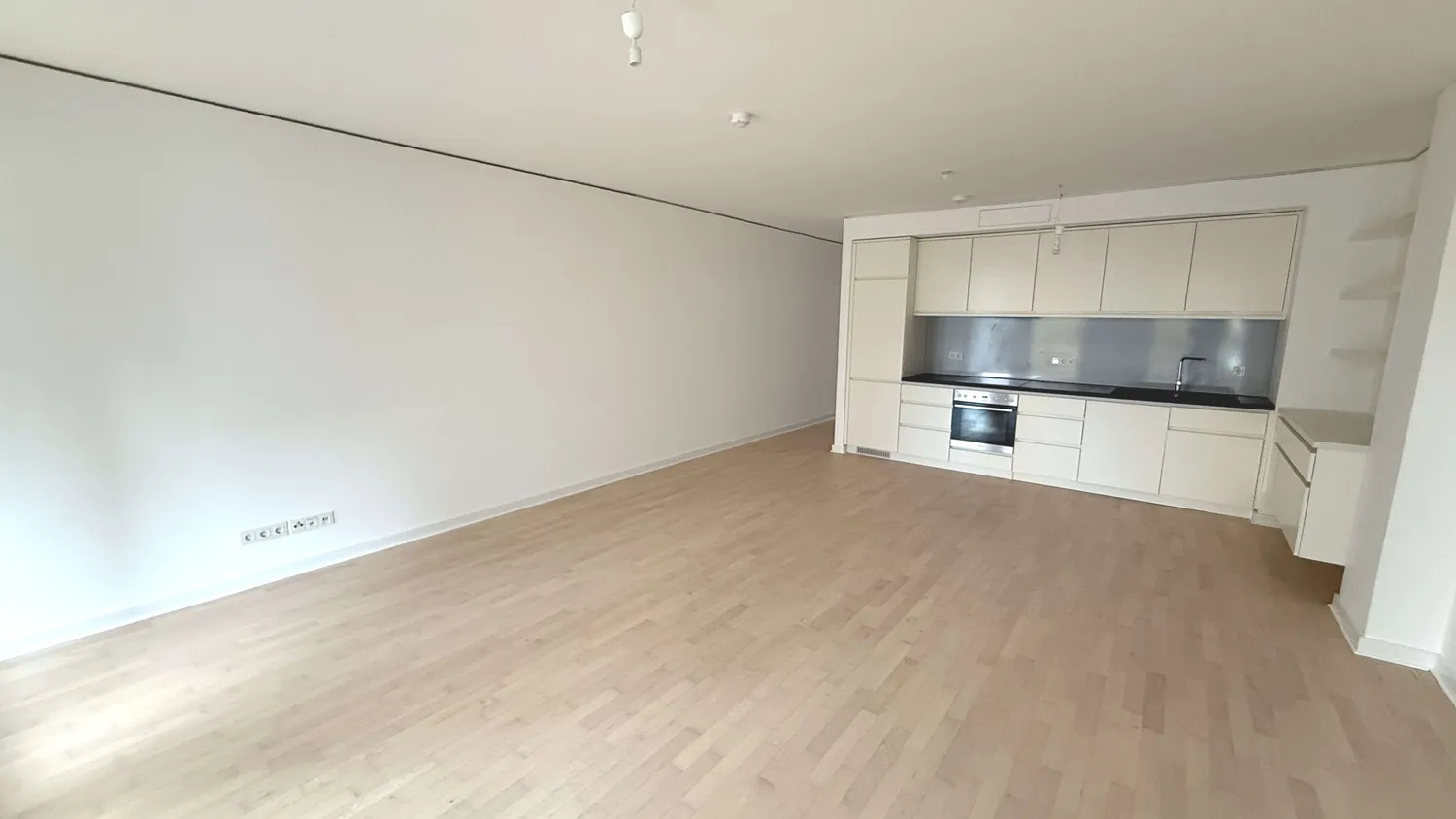 2 room apartment with 92 m² in Berlin – Photo 7