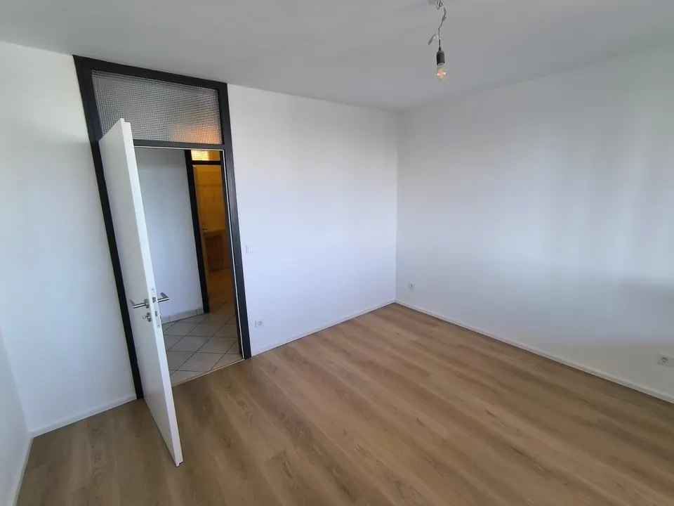 2 room apartment with 65 m² in Leverkusen – Photo 5