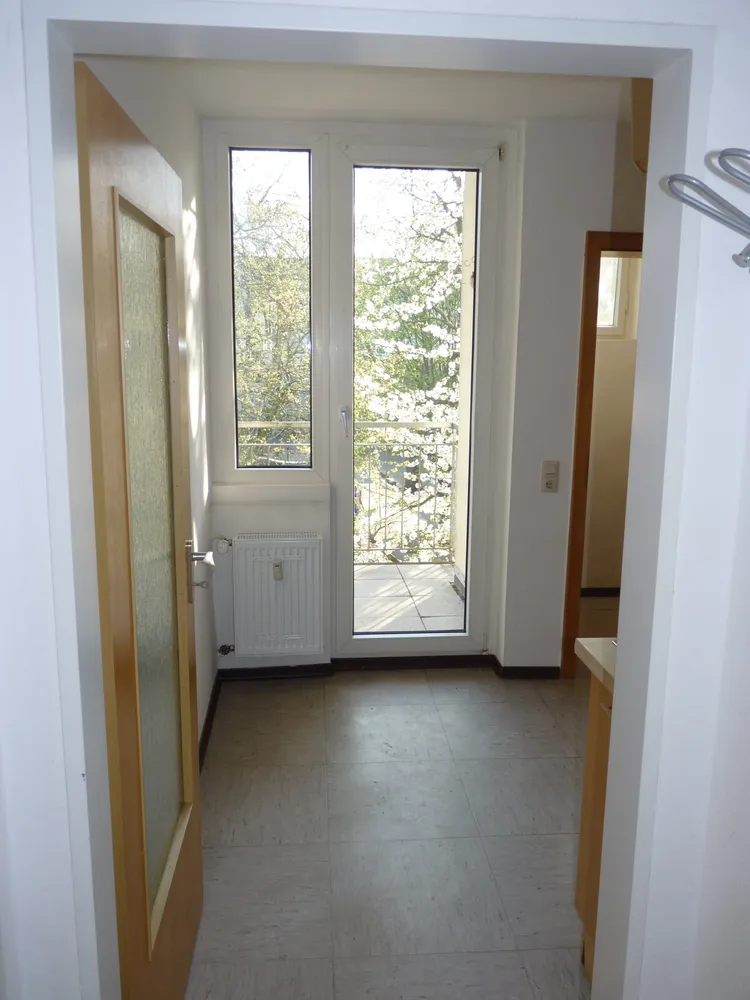 1 Zimmer Wohnung mit 35 m² in Köln – Bild 8