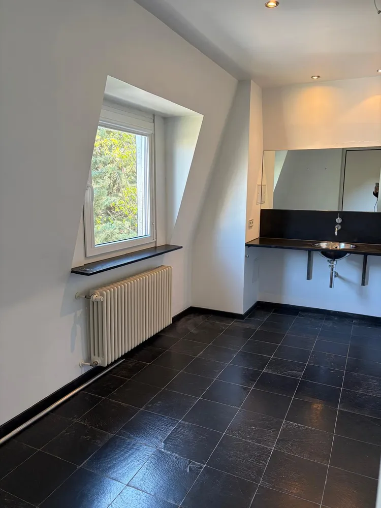 3 Zimmer Wohnung mit 100 m² in Frankfurt am Main – Bild 10