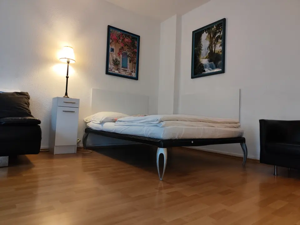 WG-Zimmer mit 35 m² in Frankfurt am Main – Bild 3