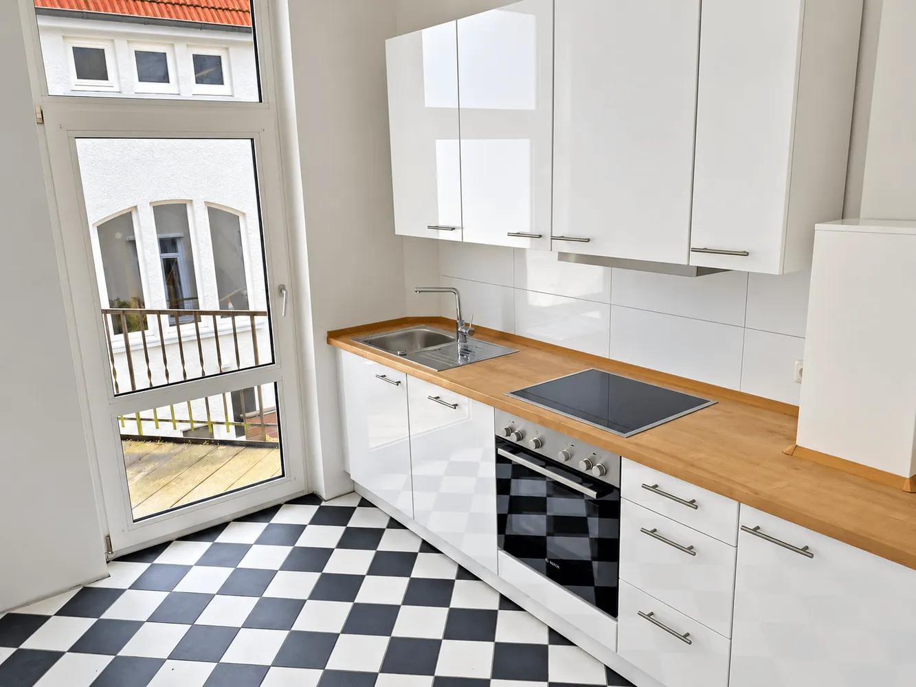 4 Zimmer Wohnung mit 95 m² in Bremen – Bild 4