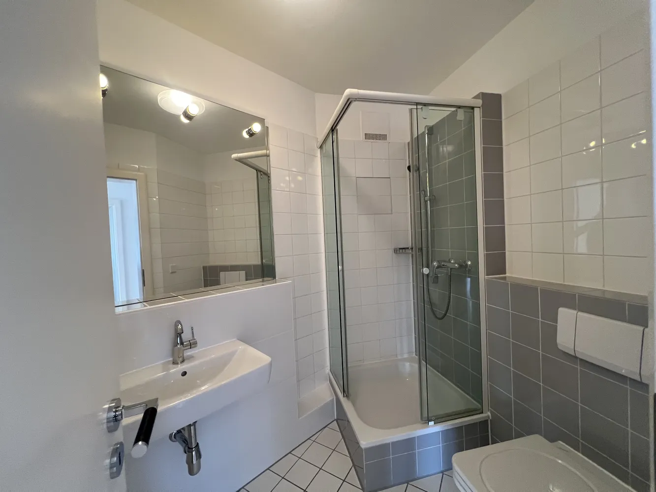 4 Zimmer Wohnung mit 125 m² in Wiesbaden – Bild 8
