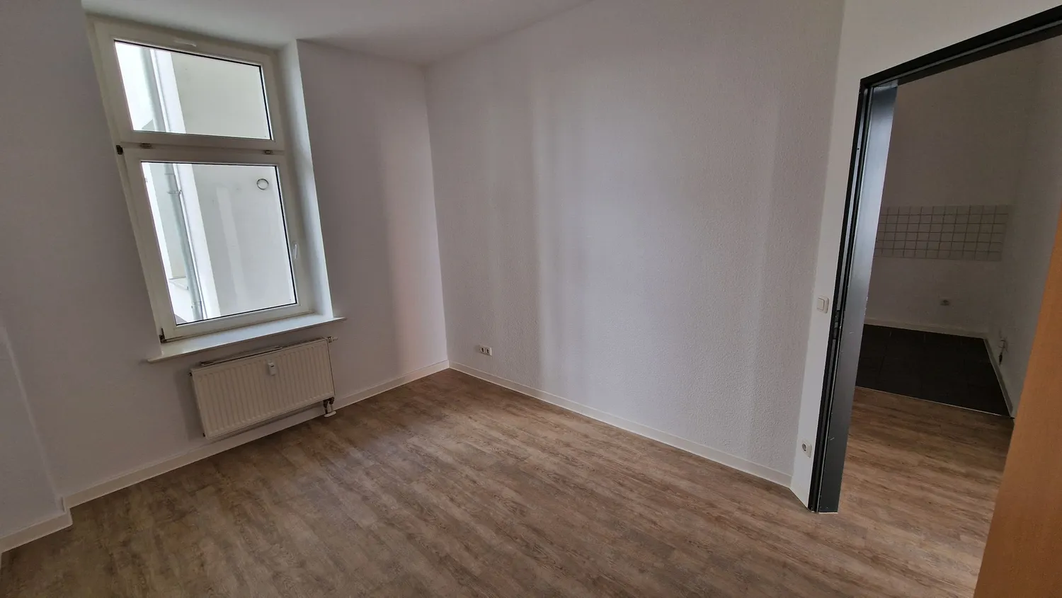 4 Zimmer Wohnung mit 120 m² in Magdeburg – Bild 8