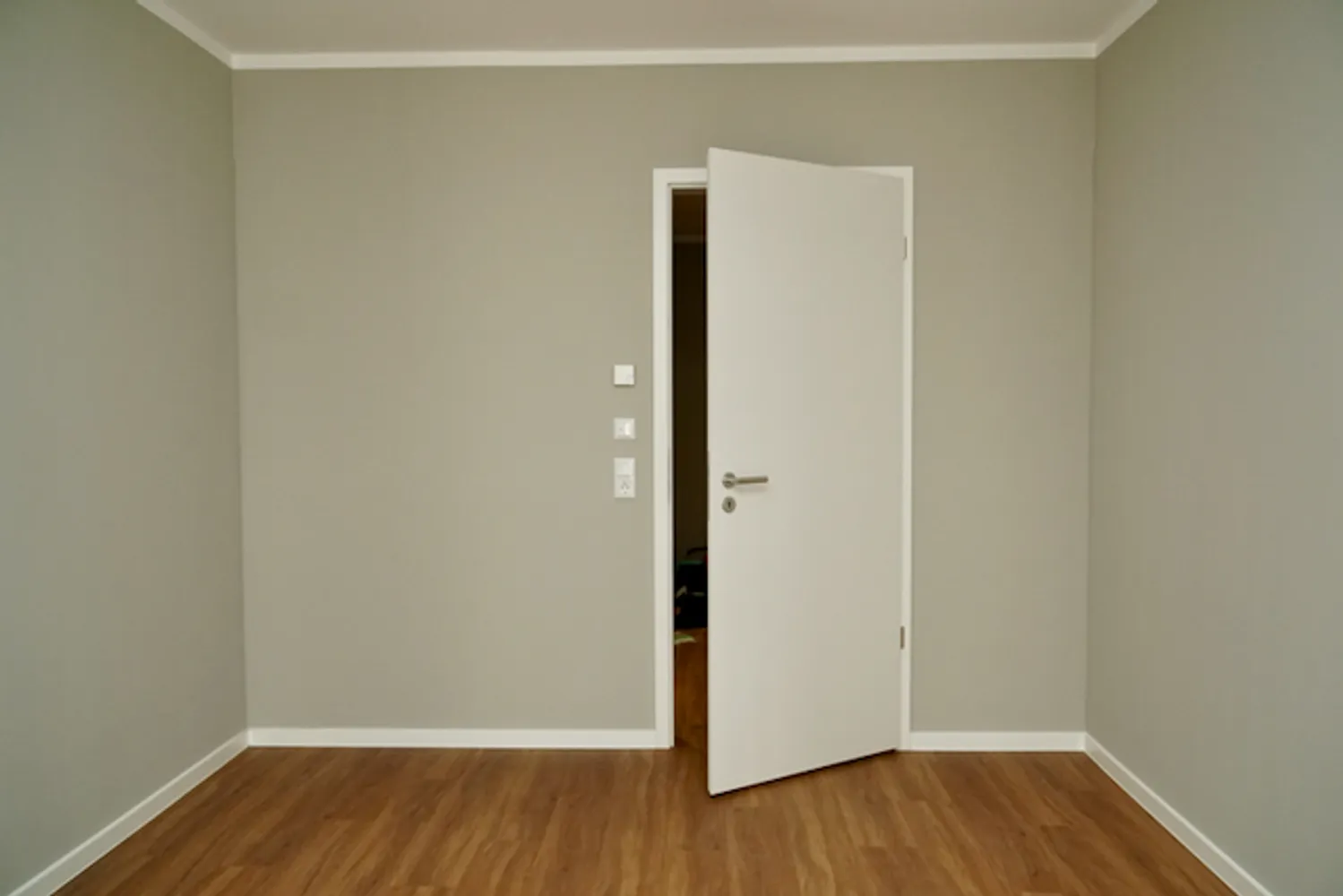 4 Zimmer Wohnung mit 110 m² in Dresden – Bild 1