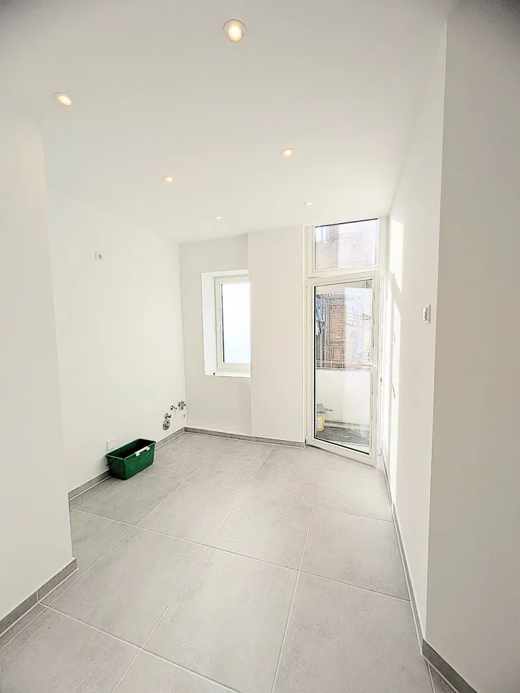 3 Zimmer Wohnung mit 97 m² in Stuttgart – Bild 4