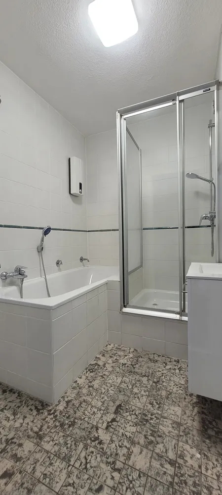3 Zimmer Wohnung mit 80 m² in Köln – Bild 4