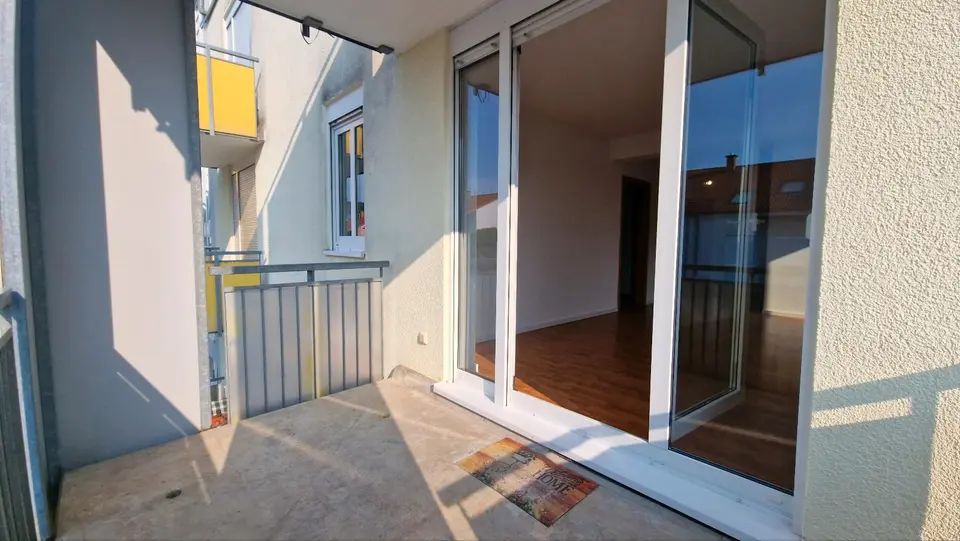 2 Zimmer Wohnung mit 55 m² in Saarbrücken – Bild 4