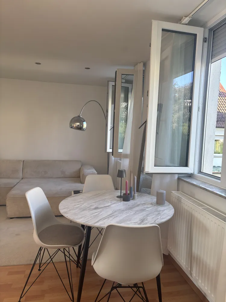 2 Zimmer Wohnung mit 56 m² in Stuttgart – Bild 2