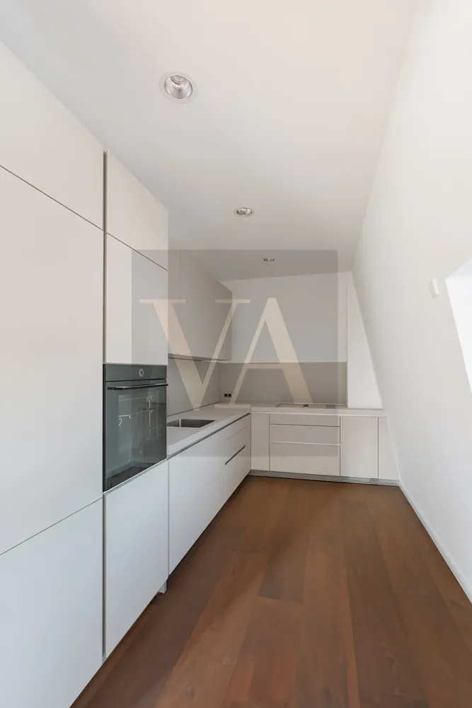 2 Zimmer Wohnung mit 95 m² in Berlin – Bild 9