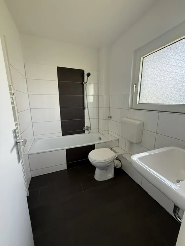2 Zimmer Wohnung mit 53 m² in Duisburg – Bild 2