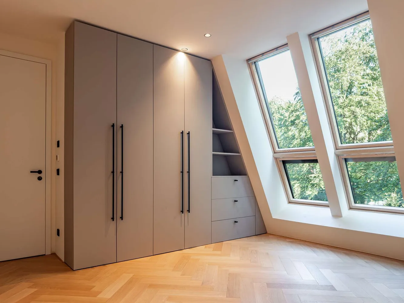 5 Zimmer Wohnung mit 197 m² in München – Bild 6