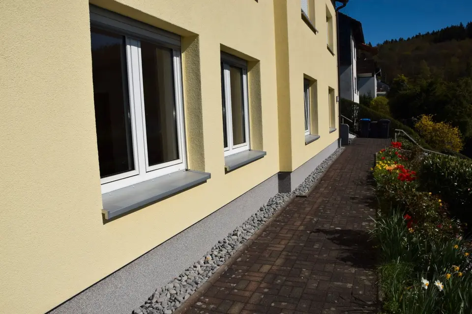 2 Zimmer Wohnung mit 70 m² in Siegen – Bild 2