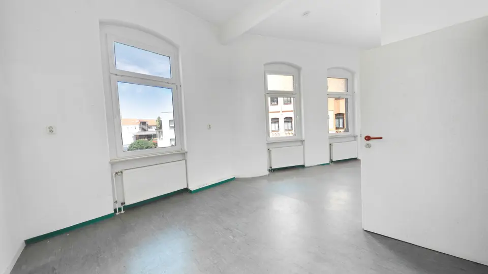 3 Zimmer Wohnung mit 95 m² in Halle (Saale) – Bild 4