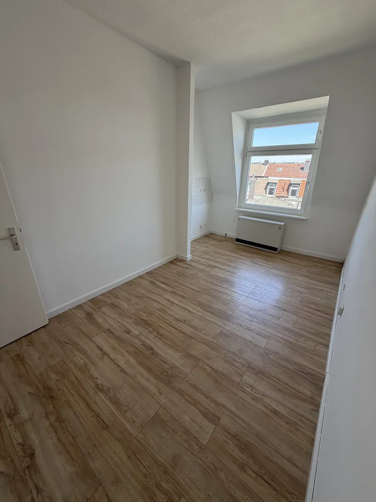 4 Zimmer Wohnung mit 100 m² in Wuppertal – Bild 8